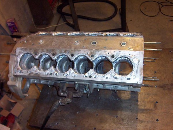 1 400 engine parts 002.jpg