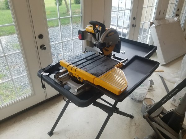 tile saw.jpg