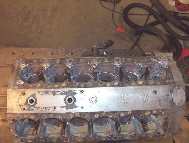 280 1 400 engine parts 002.jpg